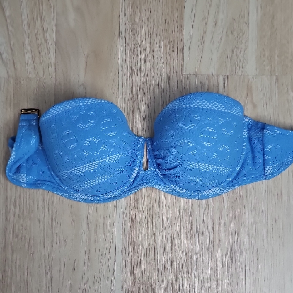 Victoria's Secret Blue Lace Bikini Top